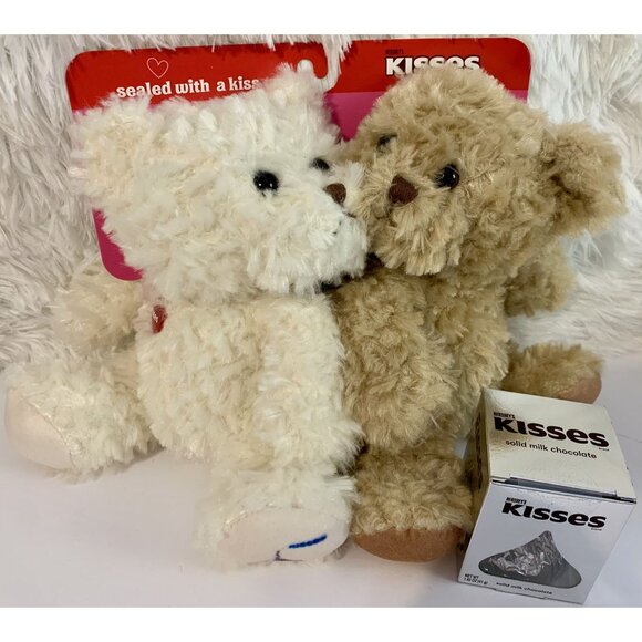 Hersheys Kisses Sealed With A Kiss Plush Bear Set & Solid Milk Chocolate Kiss - Picture 3 of 13